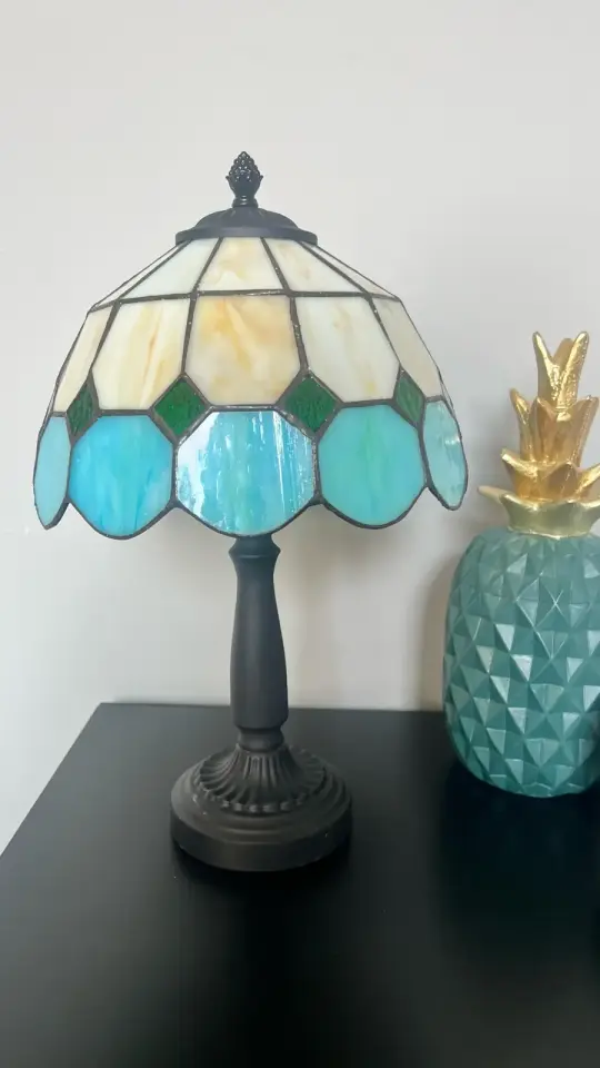 Vitray Abajur Masa Lambası Siyah Ayak 25Cm (10'') - Yeşil
